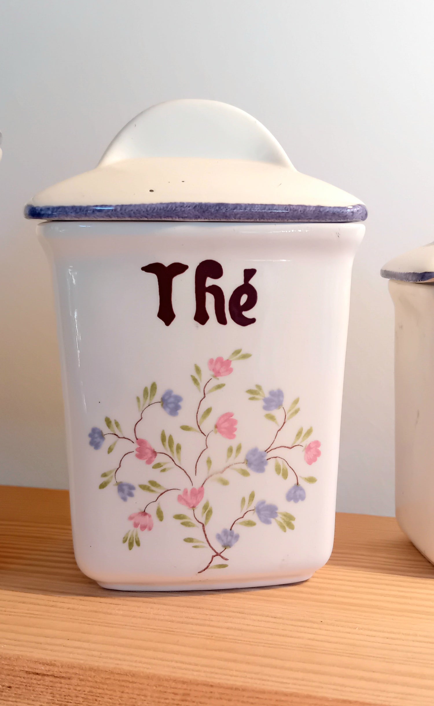 Lot de 4 pots à épices